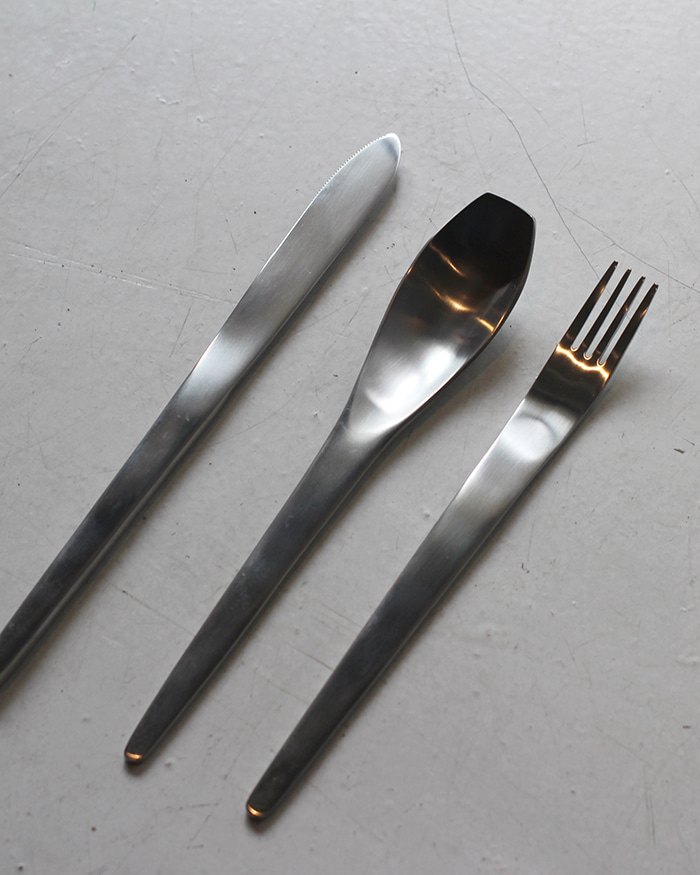 stainless cutlery